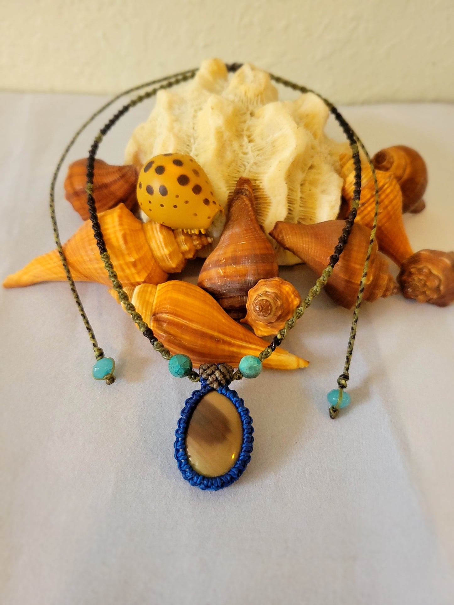 River’s Whisper: Jasper Pendant Necklace Adorned with Turquoise Beads