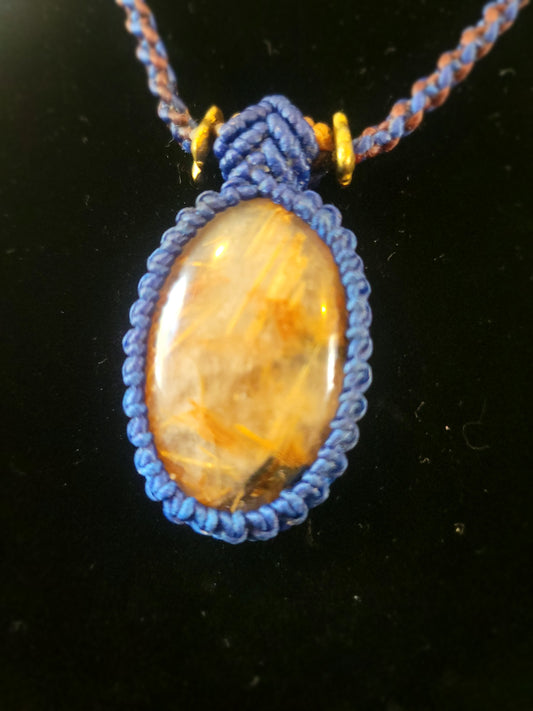 Golden Horizon: 22g Quartz Pendant on Azure Spiral Braid