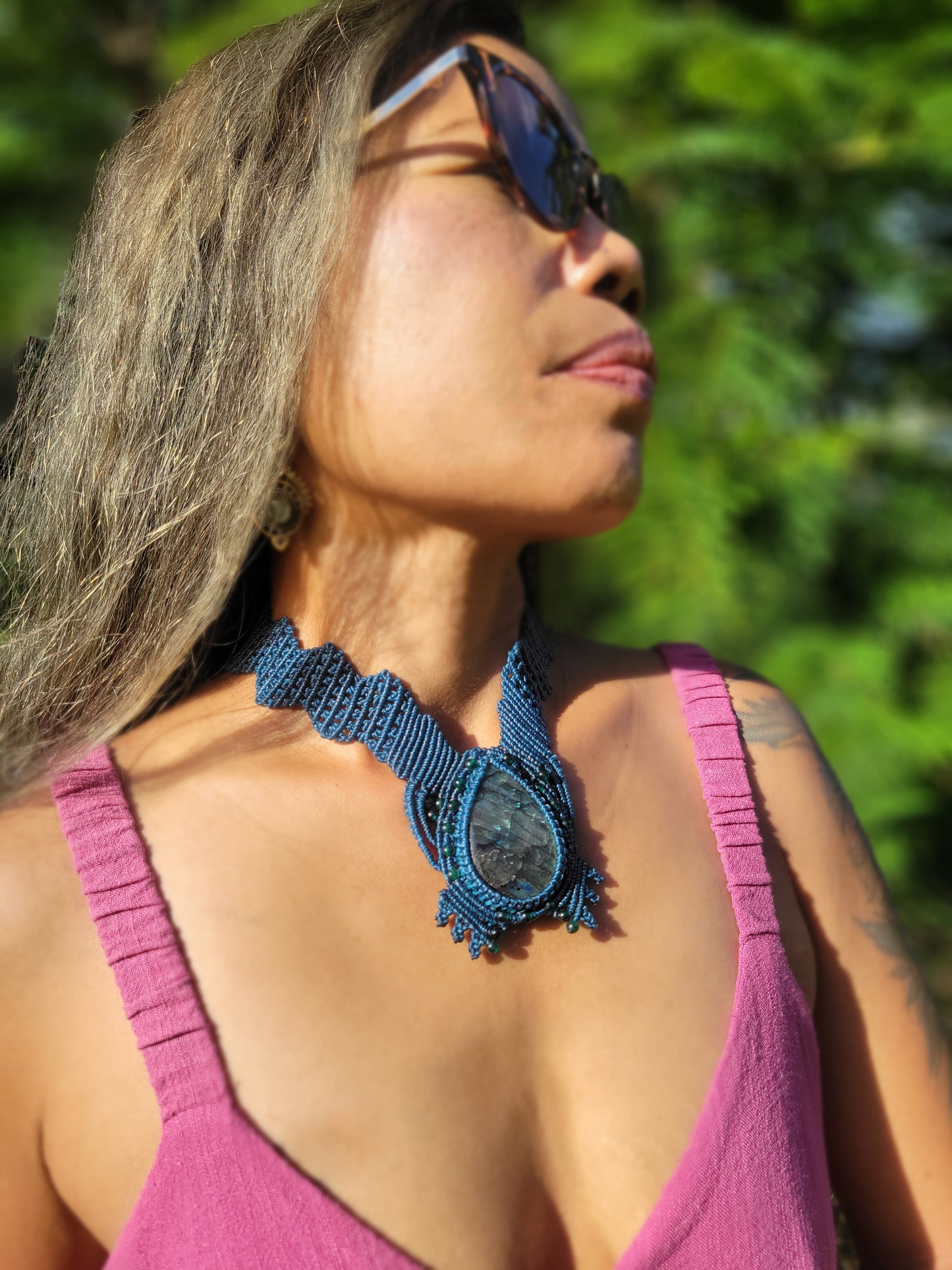 Intricately Woven Labradorite Choker Necklace – Micromacrame in Blue Waxed Cotton Cord