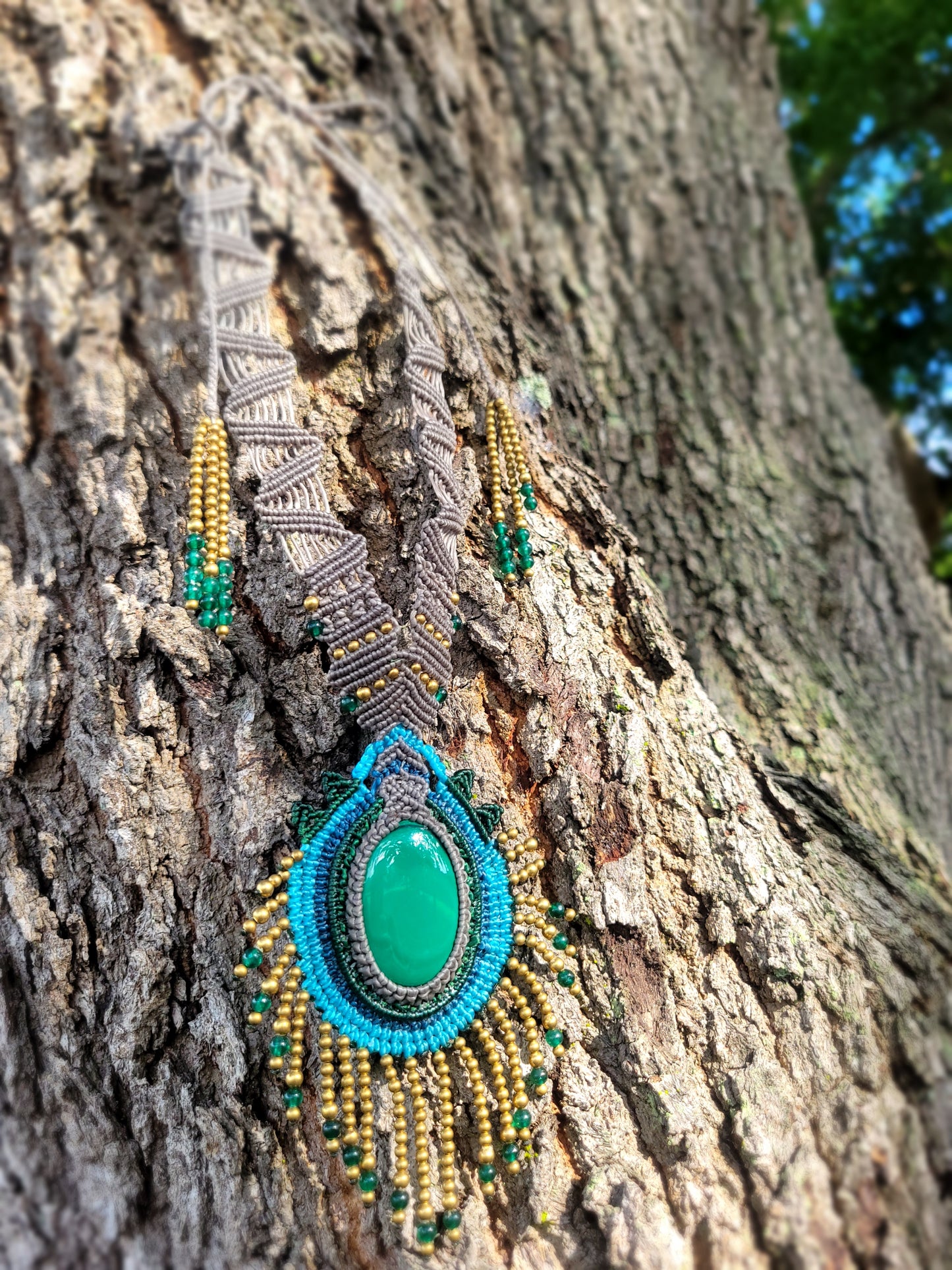 Ornate Malachite Pendant Necklace – Peacock Feather Micromacrame with Brass & Green Onyx Beads