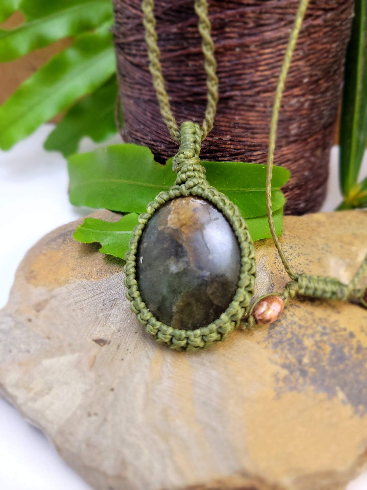 Labradorite Pendant Necklace with Olive Green Macrame – Adjustable Unisex Design (13 Inches)