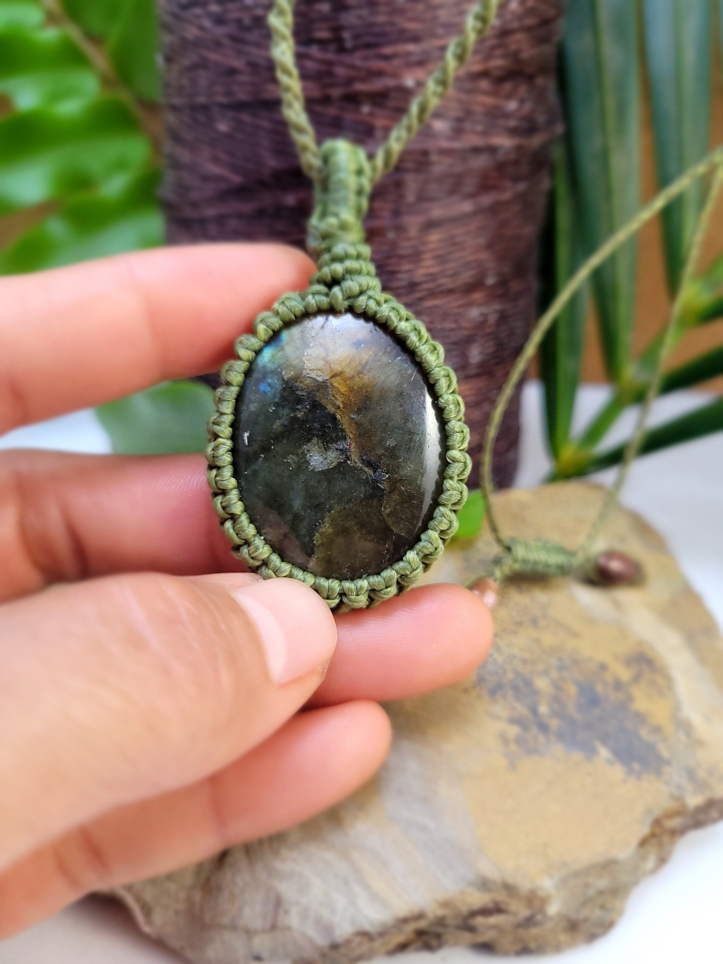 Labradorite Pendant Necklace with Olive Green Macrame – Adjustable Unisex Design (13 Inches)