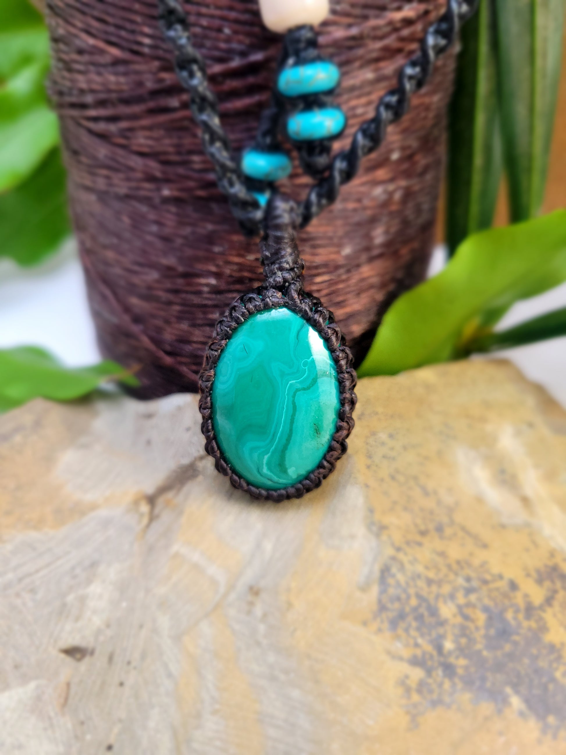 Cute little malachite tone pendant 