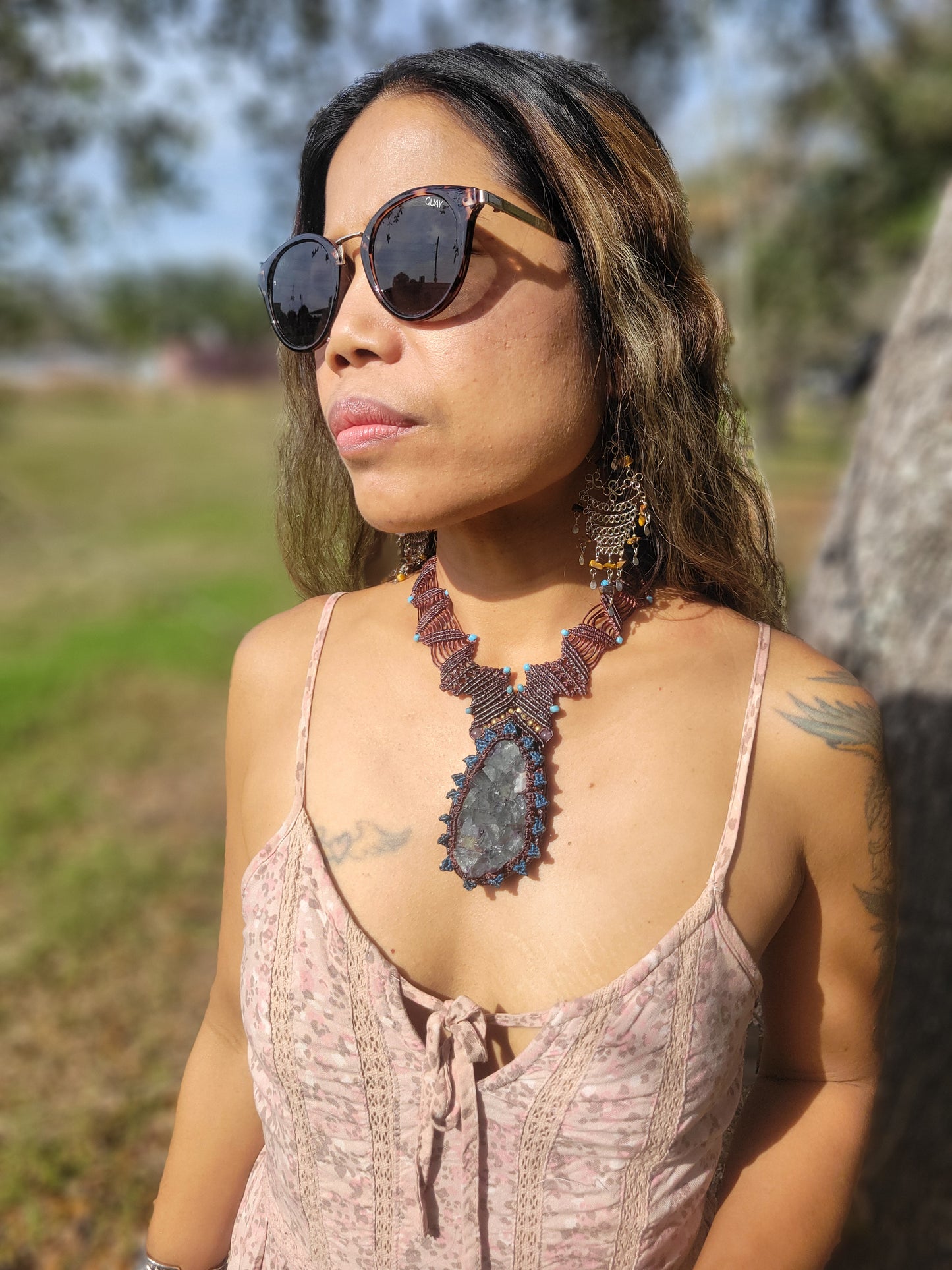 Handcrafted Raw Fluorite Geode Pendant Necklace – Adjustable Brown Geometric Macrame with Antique Stone Beads