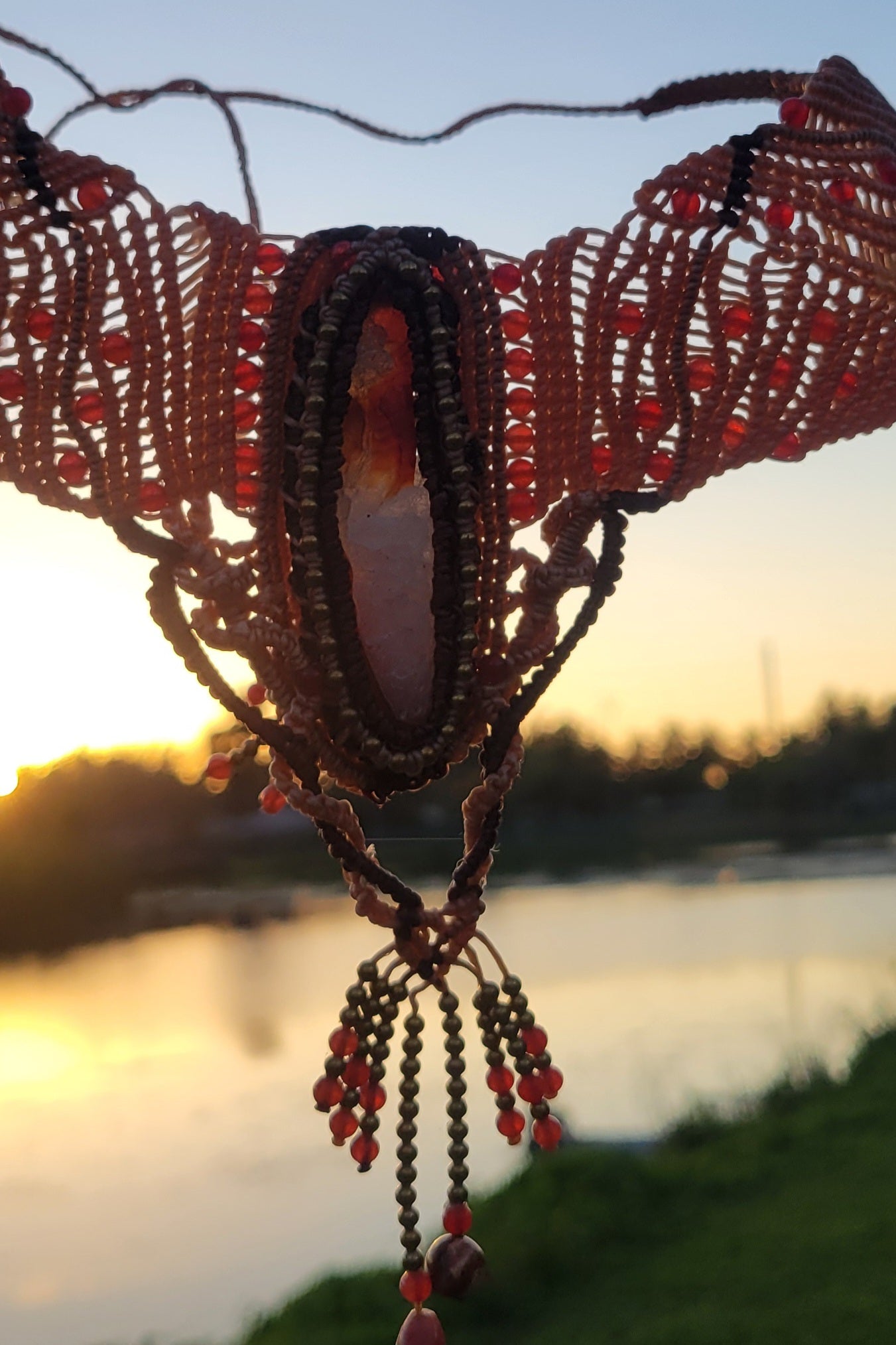 Intricate Macramé Choker – Gobi Desert Sardonyx Red Agate Geode Pendant with Brass & Agate Beads