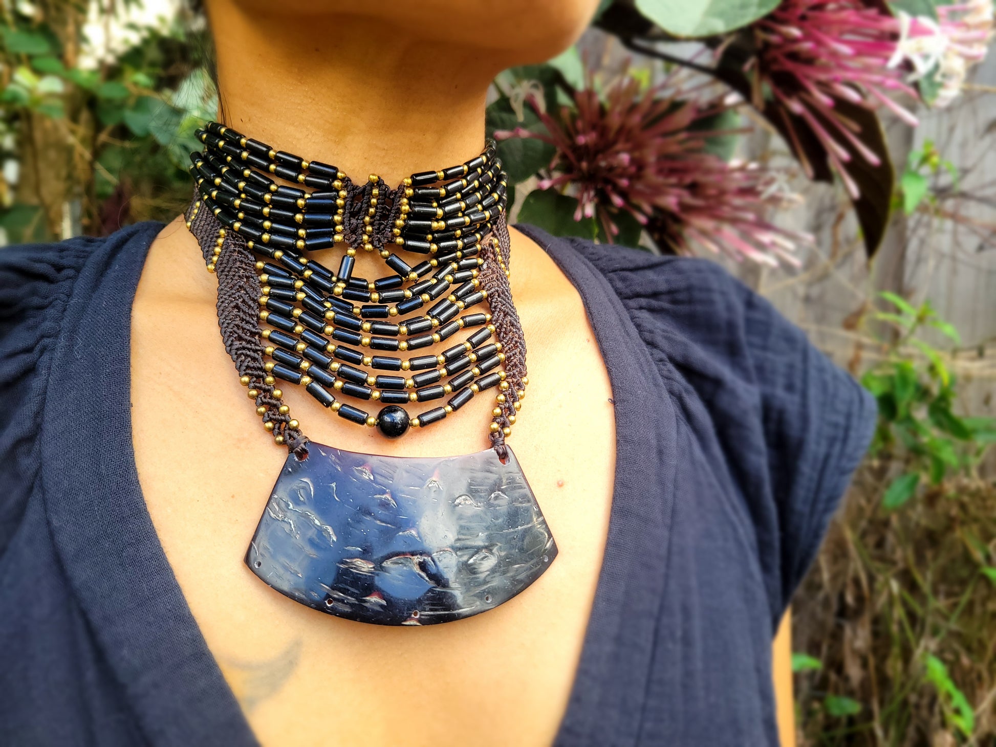 African horn choker necklace